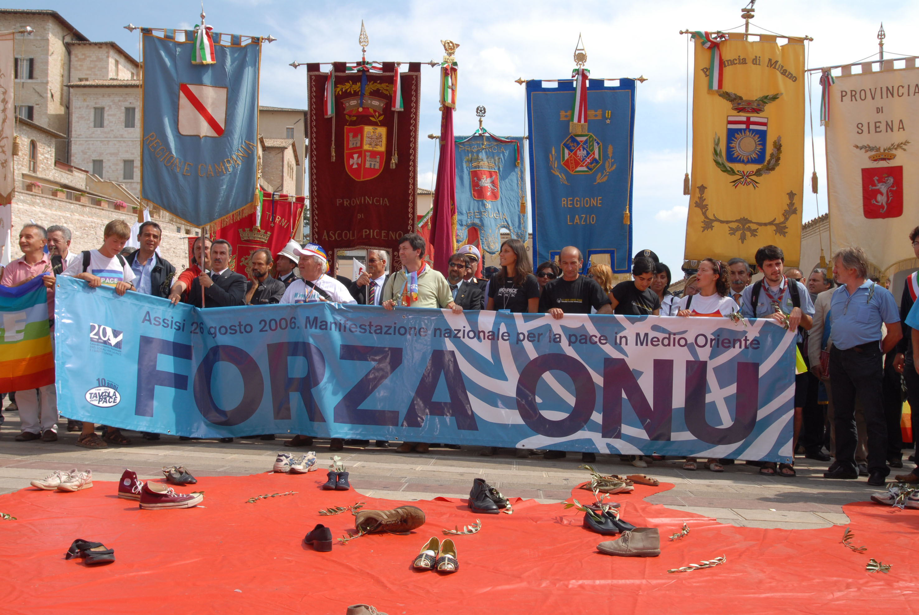 manifestazione assisi